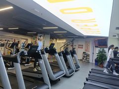-超鹿运动(达信大厦店)