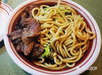米其林推荐的柴氏牛肉面开进亦庄了