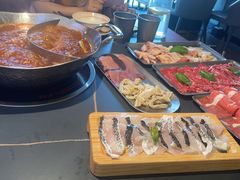 -由衷贵州酸汤牛肉火锅(新桥店)