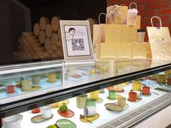 -潮一不贰·法式甜品·生日蛋糕·西式简餐(外滩店)