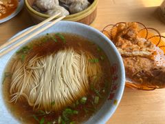 蛋汁大排面-朱鸿兴面馆(镇湖店)