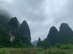-钟山水墨田园