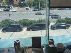 -东方红海鲜百汇(国际大厦店)