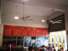 大堂-天回镇何氏豆腐(总店)