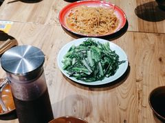 -先启半步颠小酒馆(常熟万达广场店)