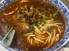 大大牛杂面-小国抻面大烧烤馆