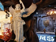 -暴风岛沉浸式体验馆(百联世纪店)