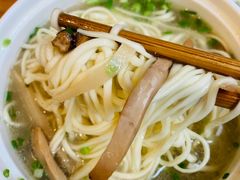 精汤鱿鱼面-宜宾燃面旗舰店