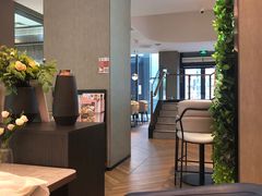 -必胜客(江桥万达店)