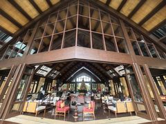 -三亚湾海居铂尔曼度假酒店