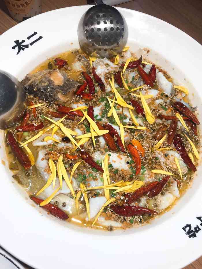 太二酸菜鱼(南宁万象城店)-"品质都统一,在上海在这里的酸菜鱼在这里