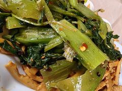 -十一街苍蝇馆子转经消江湖菜(九眼桥十一街店)