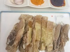 -三江源美食城