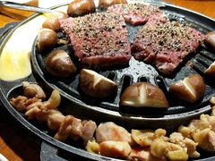 -仨仨米炭火烤肉