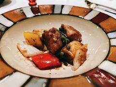 鲜花椒黑蒜牛肉粒-三号黄浦会Canton Table