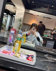 -Z.X HAIR SALON张新美业