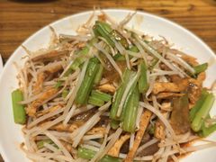 -泉畔人家·老济南经典鲁菜(大明湖店)