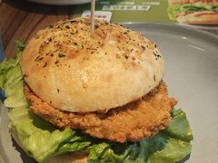 -必胜客(骡马市店)