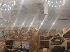 -FAIRYLAND龙族星球主题餐厅(凯丹广场店)