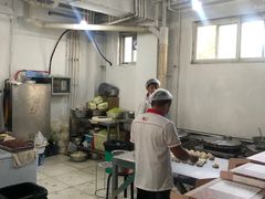 -闫家驴肉老店(华电一校店)