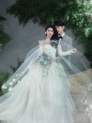 -第一夫人婚纱摄影(南京店)