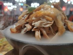 招牌手撕盐焗鸡-金苑酒家·客家菜·广东老字号(万象店)