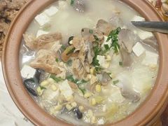 -郑庄脂渣海鲜楼(九水路店)