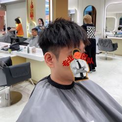 -Kraemer Paris苏豪路易士·嘉玛发廊