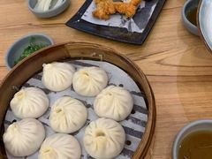 -馋三尺蟹粉小笼(人民广场店)