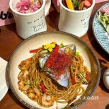 中山这家西餐果然是懂圣诞的！🥹好好吃！！