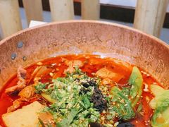 -成都你六姐·牛肉冒菜(城市集市合生汇店)