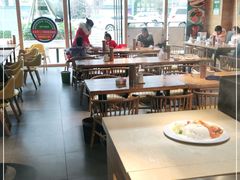 大堂-伊麦佳兰州牛肉面清真美食店