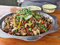 -廖哥泡椒兔(峨眉店)