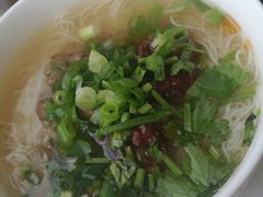 手工龙须面-白天鹅宾馆·流浮阁咖啡厅