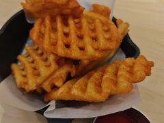 -必胜客(东大桥店)