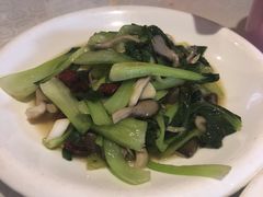 -国人川菜(李家村建东街店)