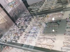 -锦泉眼镜(仓边路店)