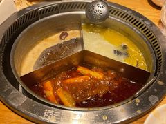 -捞三国黑牛火锅