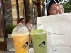 -喜茶(迪士尼小镇DP店)