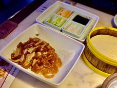 -韵秋荷(宝山龙湖天街店)
