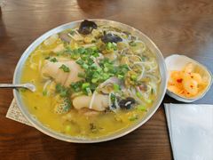 酸汤蹄花米线-芳姐重庆名小吃(八宝前街店)