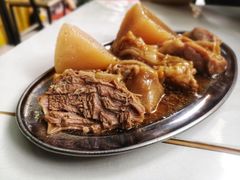 萝卜牛腩-小梁哥云吞面(黄贝岭店)