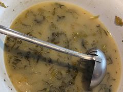 -严记小天府酸菜鱼(西四路店)