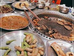 -马路牙子烧烤音乐酒馆(望京店)