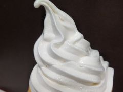 北海道冰激淋-肯德基(东峻店)