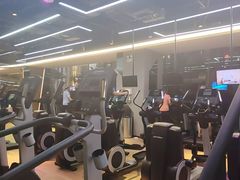 -威克健身游泳(万菱汇店)