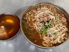 小碗瘦肉-正宗杨记普洱酸醋米线(总店)