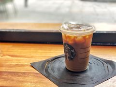 -星巴克臻选(南京艾尚天地店)