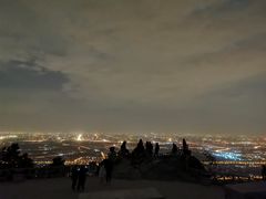 -鬼笑石后山停车场