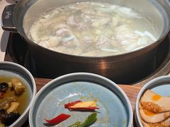 -大头椰·海南椰子鸡火锅(思明万象城店)
